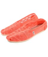 TOMS（トムス）その他 ピンク サイズ:US7(24cm位) レディース/2200723140238