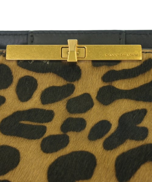 GIANNI CHIARINI（ジャンニキャリーニ）ショルダーバッグ ベージュ サイズ:- レディース/2200622495026