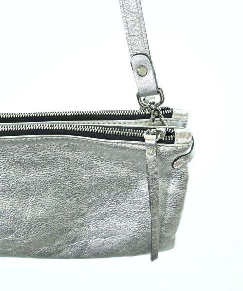 GIANNI CHIARINI（ジャンニキャリーニ）ショルダーバッグ シルバー サイズ:- レディース/2200630717158