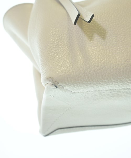 GIANNI CHIARINI（ジャンニキャリーニ）ショルダーバッグ 白 サイズ:- レディース/2200696670268