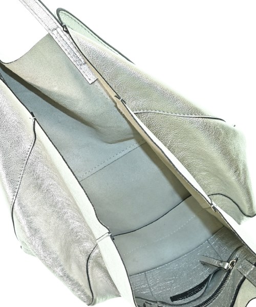 GIANNI CHIARINI（ジャンニキャリーニ）トートバッグ シルバー サイズ:- レディース/2200717403011