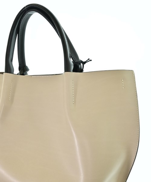 GIANNI CHIARINI（ジャンニキャリーニ）トートバッグ ベージュ サイズ:- レディース/2200667850316