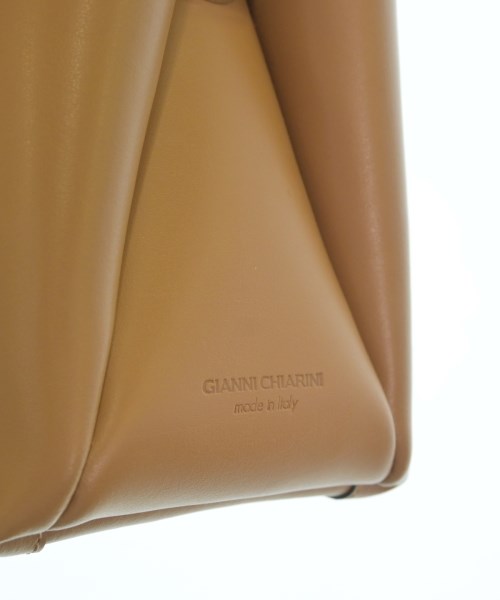 GIANNI CHIARINI（ジャンニキャリーニ）その他 ベージュ サイズ:- レディース/2200680725608