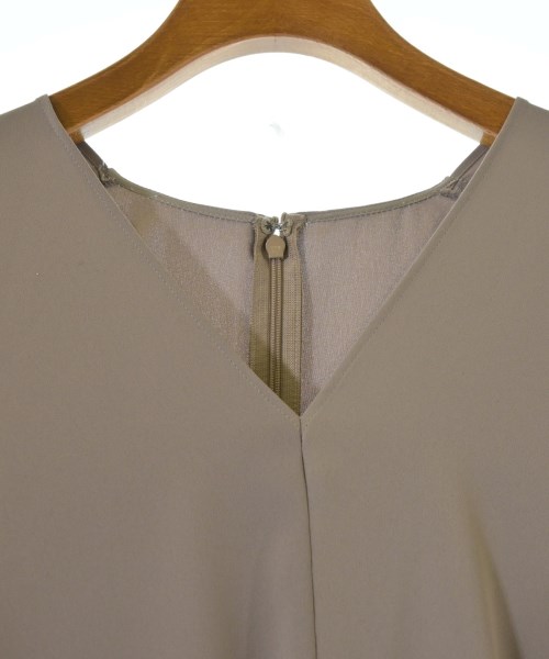 BEIGE,（ベイジ）ワンピース グレー サイズ:2(M位) レディース/2200707993027