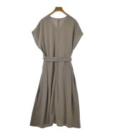 BEIGE,（ベイジ）ワンピース グレー サイズ:2(M位) レディース/2200707993027