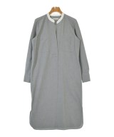 BEIGE,（ベイジ）ワンピース グレー サイズ:4(M位) レディース/2200661134207