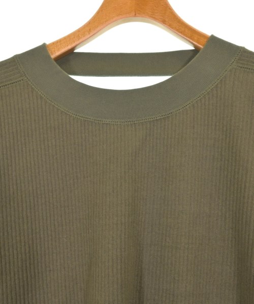 KURO（クロ）Tシャツ・カットソー カーキ サイズ:F レディース/2200731401048