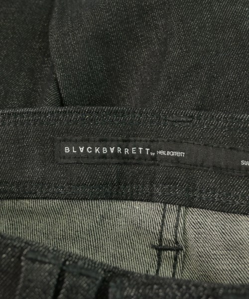 Blackbarrett by Neil Barrett（ブラックバレットバイニールバレット