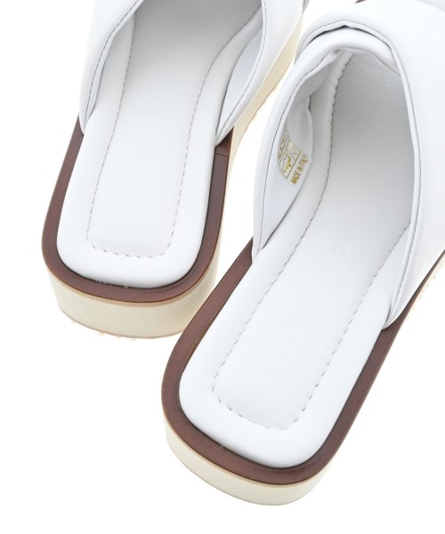 CORSO ROMA 9（コルソローマノーヴェ）サンダル 白 サイズ:EU37(23.5cm位) レディース/2200691628547