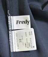 fredy emue（フレディエミュ）ブラウス 紺 サイズ:38(M位) レディース/2200615413280