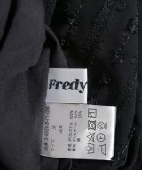 fredy emue（フレディエミュ）カジュアルシャツ 黒 サイズ:38(M位) レディース/2200720684100