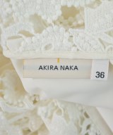 AKIRA NAKA（アキラナカ）カジュアルシャツ 白 サイズ:36(S位) レディース/2200711264090
