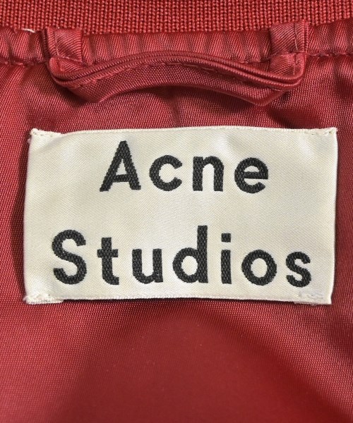 Acne Studios（アクネストゥディオズ）その他 赤 サイズ:44(S位) メンズ/2200632701049