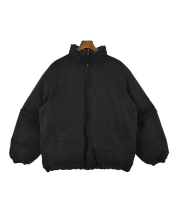 Acne Studios（アクネストゥディオズ）ダウンジャケット/ダウンベスト