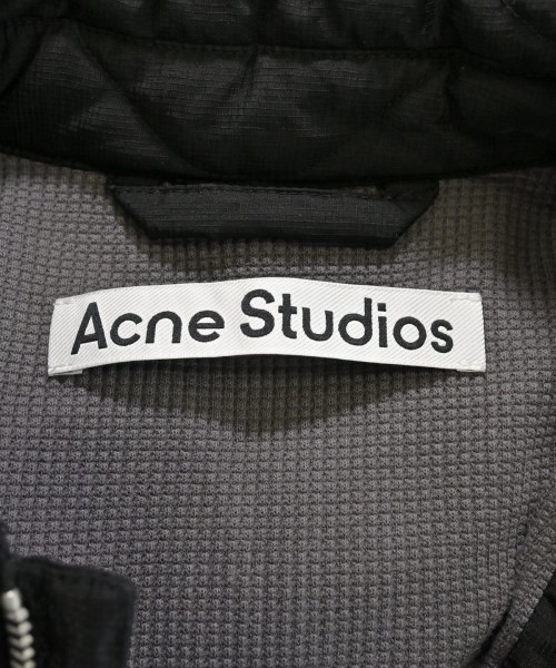 Acne Studios（アクネストゥディオズ）ダウンジャケット/ダウンベスト 黒 サイズ:44(S位) メンズ/2200651184045