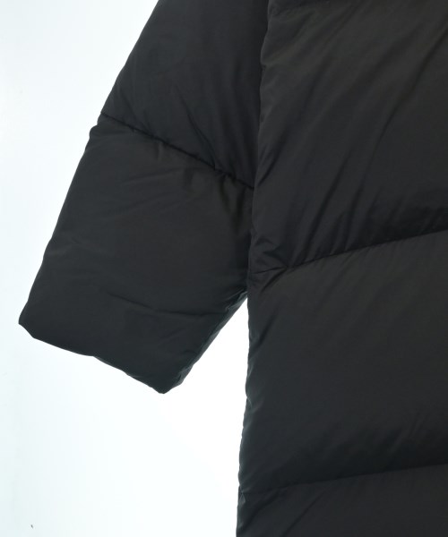 Acne Studios（アクネストゥディオズ）ダウンコート 黒 サイズ:44(S位) メンズ/2200728040014