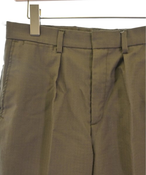 BROWN by 2tacs（ブラウン　バイ　ツータックス）その他 カーキ サイズ:S メンズ/2200489439072