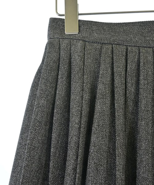 La TOTALITE（ラトータリテ）ロング・マキシ丈スカート グレー サイズ:36(S位) レディース/2200678563045