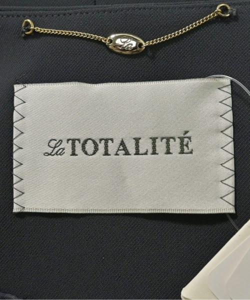 La TOTALITE（ラトータリテ）ノーカラージャケット グレー サイズ:36(S位) レディース/2200646010083