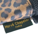 HERVE CHAPELIER（エルベシャプリエ）ポーチ ベージュ サイズ:- レディース/2200688641023