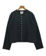 Agnes b. スウェット