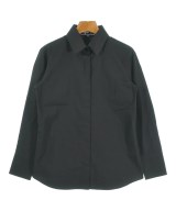 Agnes b. ブラウス