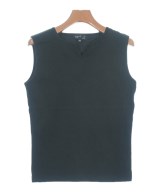 Agnes b. ノースリーブ