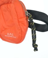A.P.C.（アーペーセー）その他 オレンジ サイズ:- メンズ/2200635534101