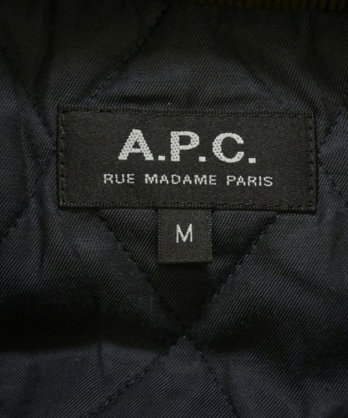 A.P.C.（アーペーセー）その他 カーキ サイズ:M メンズ/2200622110028