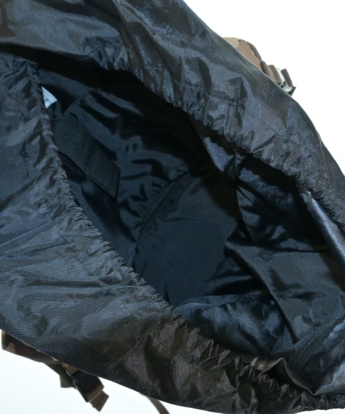 A.P.C.（アーペーセー）バックパック・リュック 茶 サイズ:- メンズ/2200630315019