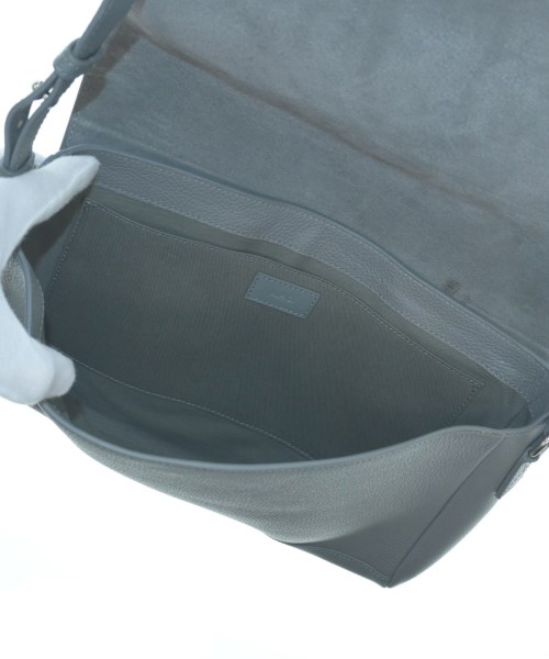 A.P.C.（アーペーセー）ショルダーバッグ グレー サイズ:- メンズ/2200631471042
