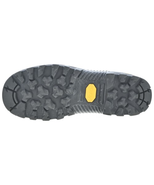 A.P.C.（アーペーセー）ブーツ ベージュ サイズ:EU43(28cm位) メンズ/2200631471066