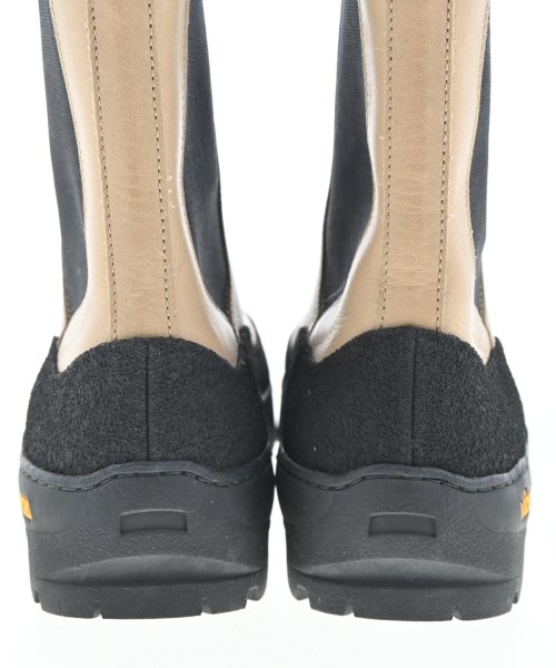 A.P.C.（アーペーセー）ブーツ ベージュ サイズ:EU43(28cm位) メンズ/2200631471066