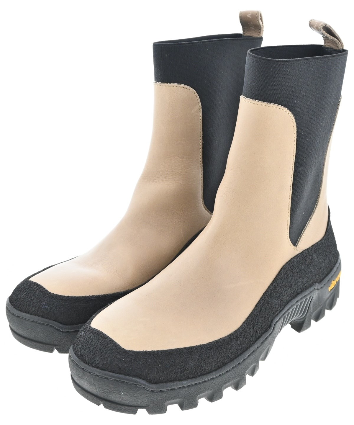 A.P.C.（アーペーセー）ブーツ ベージュ サイズ:EU43(28cm位) メンズ