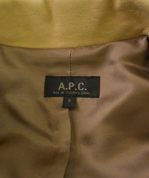 A.P.C.（アーペーセー）その他 ベージュ サイズ:S メンズ/2200672219092