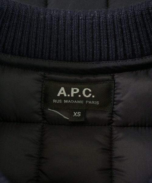 A.P.C.（アーペーセー）ダウンジャケット/ダウンベスト 紺 サイズ:XS