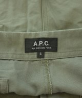 A.P.C.（アーペーセー）ショートパンツ カーキ サイズ:S メンズ/2200698260108