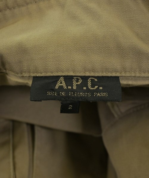 A.P.C.（アーペーセー）その他 ベージュ サイズ:2(M位) メンズ/2200653357461