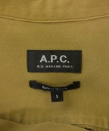 A.P.C.（アーペーセー）カジュアルシャツ ベージュ サイズ:S メンズ/2200714879031