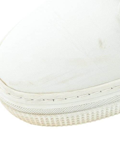 A.P.C.（アーペーセー）スニーカー 白 サイズ:EU42(27cm位) メンズ/2200647109069