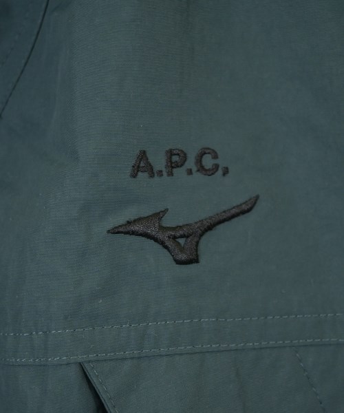 A.P.C.（アーペーセー）その他 緑 サイズ:M メンズ/2200651456395