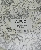A.P.C.（アーペーセー）カジュアルシャツ 白 サイズ:M メンズ/2200700390021