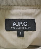 A.P.C.（アーペーセー）ブルゾン 白 サイズ:S メンズ/2200704334045