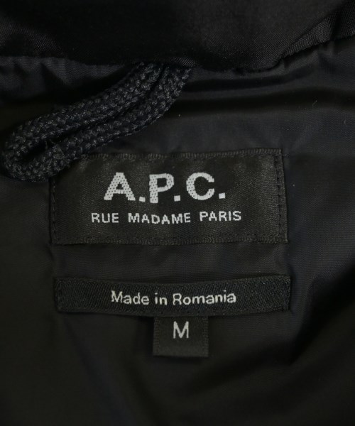A.P.C.（アーペーセー）ダウンジャケット/ダウンベスト 黒 サイズ:M メンズ/2200710060013