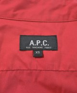 A.P.C.（アーペーセー）カジュアルシャツ 赤 サイズ:XS メンズ/2200724330089
