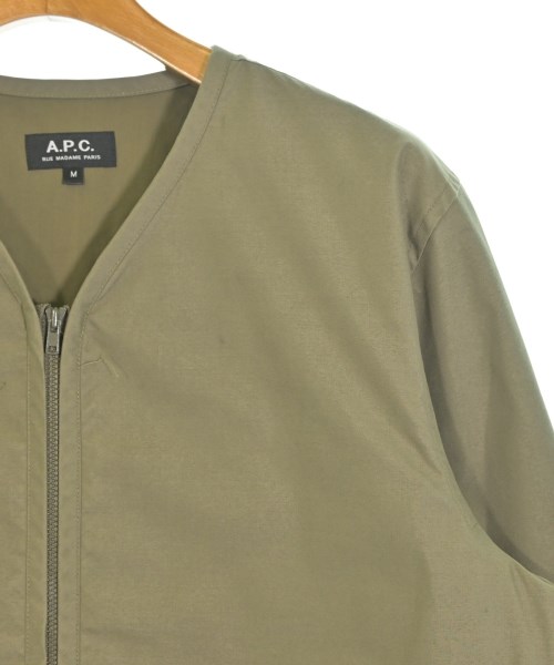 A.P.C.（アーペーセー）その他 カーキ サイズ:M メンズ/2200728175037