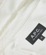 A.P.C.（アーペーセー）カジュアルシャツ 白 サイズ:M メンズ/2200689812019