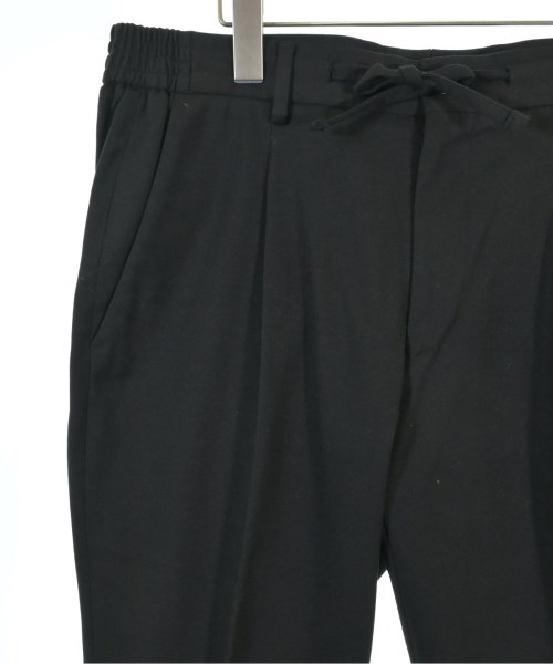 UNITED ARROWS（ユナイテッドアローズ）スラックス 黒 サイズ:50(XL位) メンズ/2200653435725