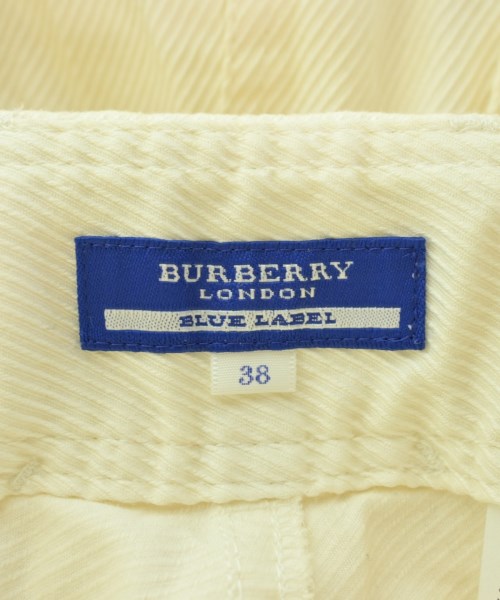 BURBERRY BLUE LABEL（バーバリーブルーレーベル）ミニスカート 白 サイズ:38(M位) レディース/2200712141048