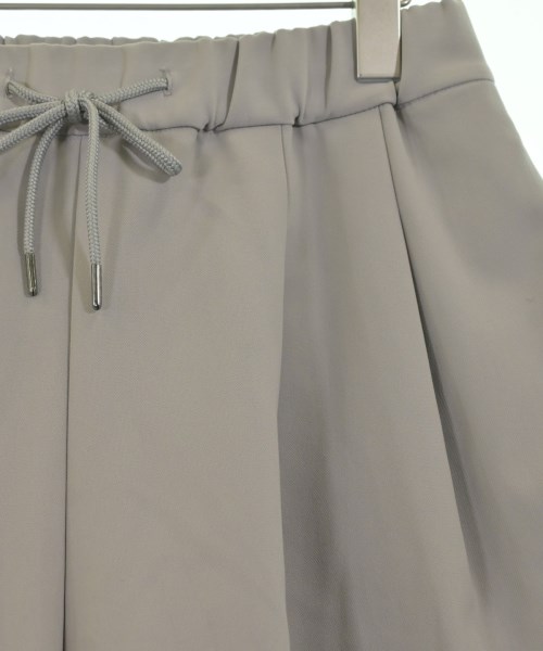 ATTACHMENT（アタッチメント）ショートパンツ グレー サイズ:S メンズ/2200638895100